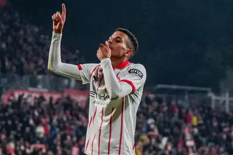 تضم 15 لاعبًا.. أوناحي ينضم إلى قائمة المغاربة الذين سجلوا ضد ريال مدريد